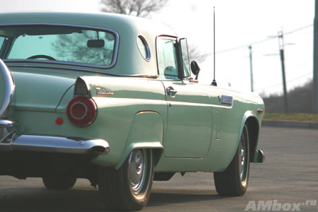 Обзор Ford Thunderbird 1956